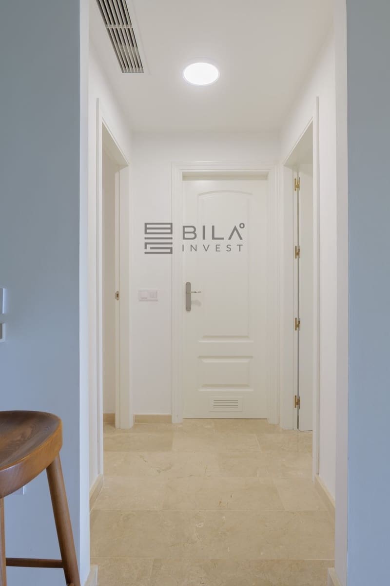 2 bedroom Flat for sale in El Chaparral with pool garage - € 449,000 (Ref: 9807303)