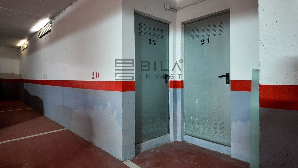 2 bedroom Flat for sale in El Chaparral with pool garage - € 449,000 (Ref: 9807303)