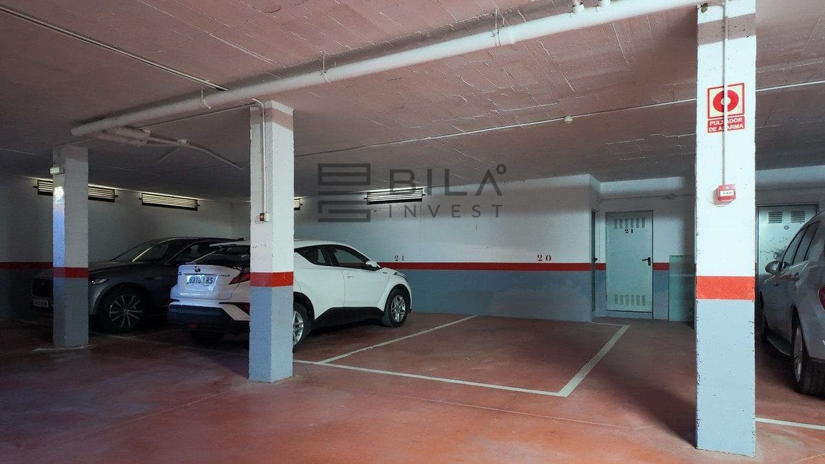 2 bedroom Flat for sale in El Chaparral with pool garage - € 449,000 (Ref: 9807303)