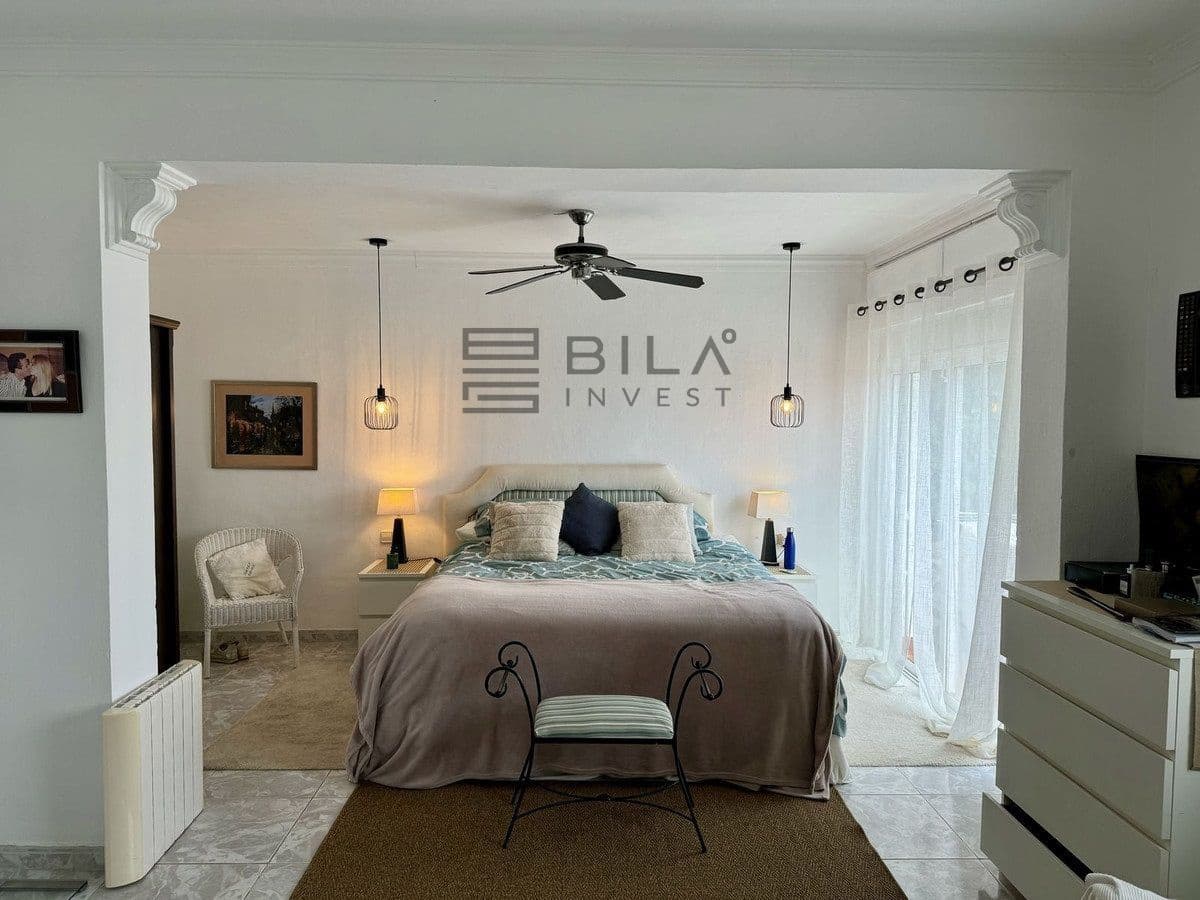 6 sovrum Villa till salu i Mijas med pool - 875 000 € (Ref: 9807304)