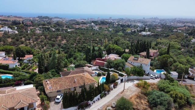 6 sovrum Villa till salu i Mijas pueblo, Mijas med pool - 875 000 € (Ref: 9807304)