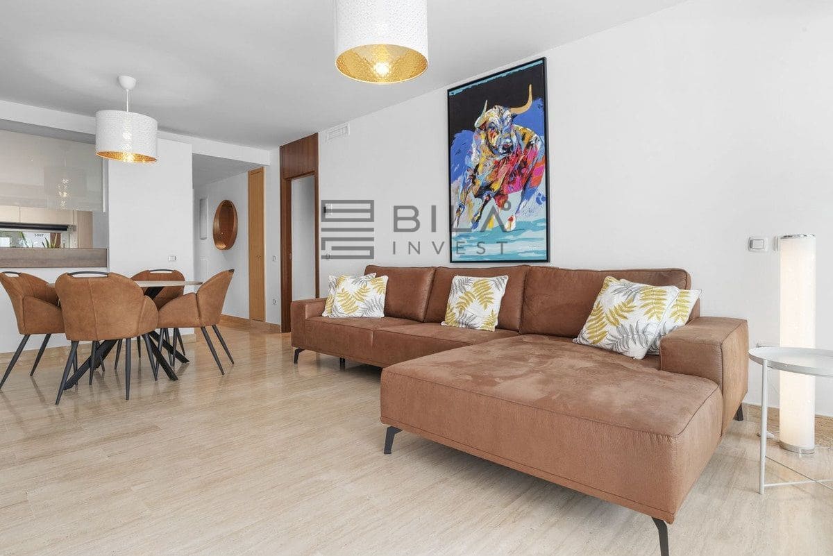 1 bedroom Flat for sale in La Cala de Mijas with pool garage - € 295,000 (Ref: 9807305)