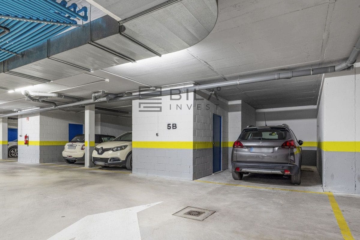 1 bedroom Flat for sale in La Cala de Mijas with pool garage - € 295,000 (Ref: 9807305)