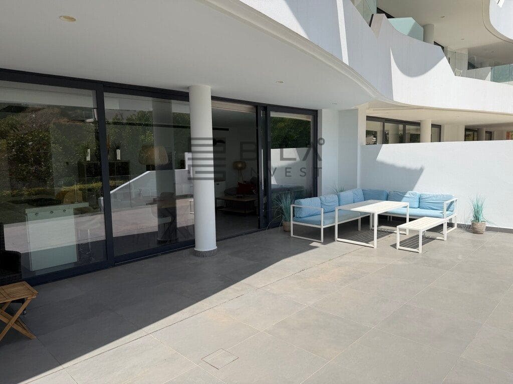 2 slaapkamer Flat te koop in Carvajal met zwembad garage - € 475.000 (Ref: 9816212)