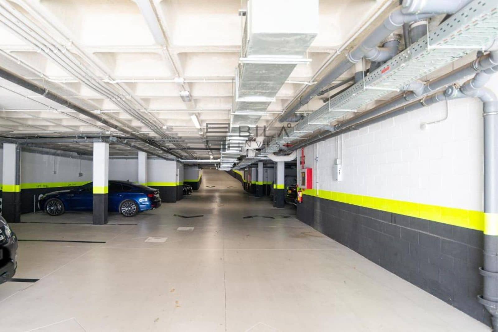 2 slaapkamer Flat te koop in Carvajal met zwembad garage - € 475.000 (Ref: 9816212)