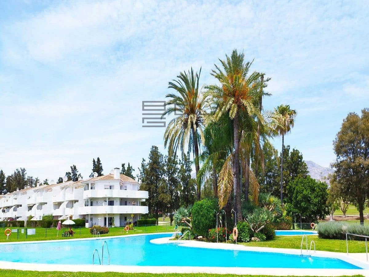 2 sovrum Takvåning till salu i Mijas Golf med pool - 345 000 € (Ref: 9816554)