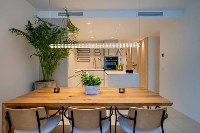 Piso de 3 habitaciones en Benalmádena pueblo, Benalmádena en venta con piscina garaje - 549.000 € (Ref: 9816556)
