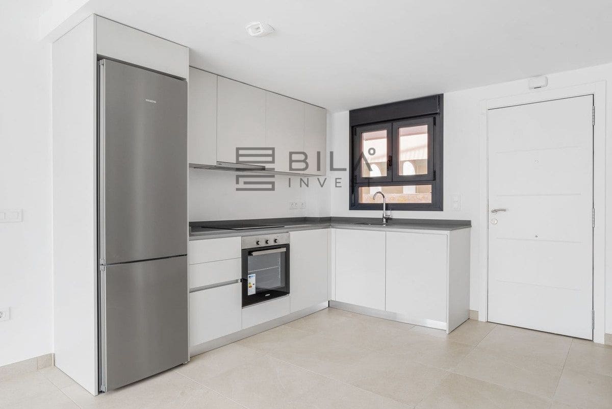 2 slaapkamer Flat te koop in Mijas met zwembad garage - € 320.000 (Ref: 9816557)