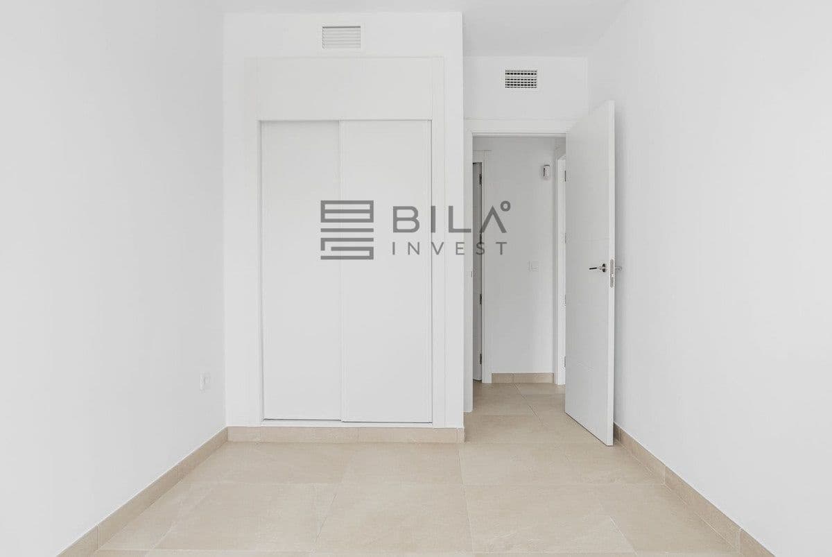 2 slaapkamer Flat te koop in Mijas met zwembad garage - € 320.000 (Ref: 9816557)