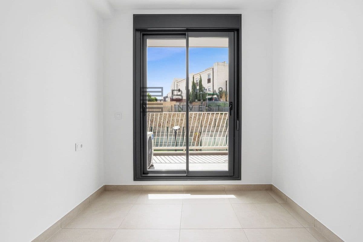 2 slaapkamer Flat te koop in Mijas met zwembad garage - € 320.000 (Ref: 9816557)