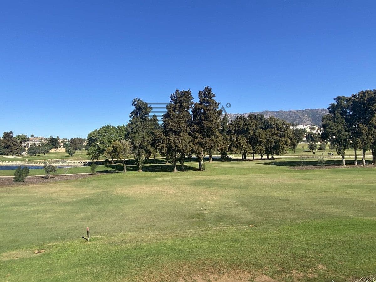 Casa de 3 habitaciones en Mijas Golf en venta con piscina garaje - 434.000 € (Ref: 9816870)