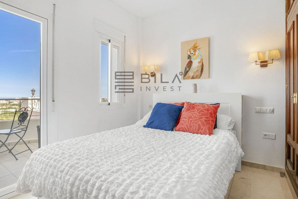 5 sovrum Villa till salu i Cerro del Aguila med pool garage - 995 000 € (Ref: 9816872)