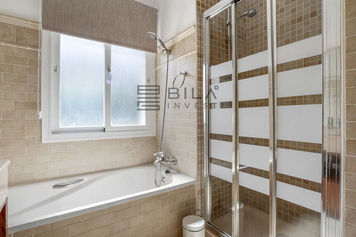 5 sovrum Villa till salu i Cerro del Aguila med pool garage - 995 000 € (Ref: 9816872)