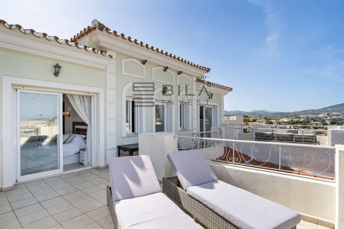 5 sovrum Villa till salu i Cerro del Aguila med pool garage - 995 000 € (Ref: 9816872)