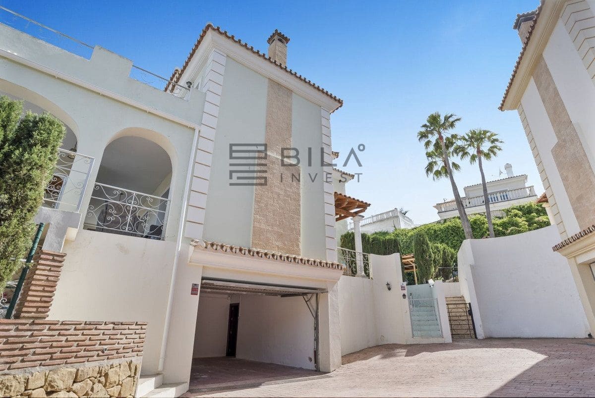 5 sovrum Villa till salu i Cerro del Aguila med pool garage - 995 000 € (Ref: 9816872)