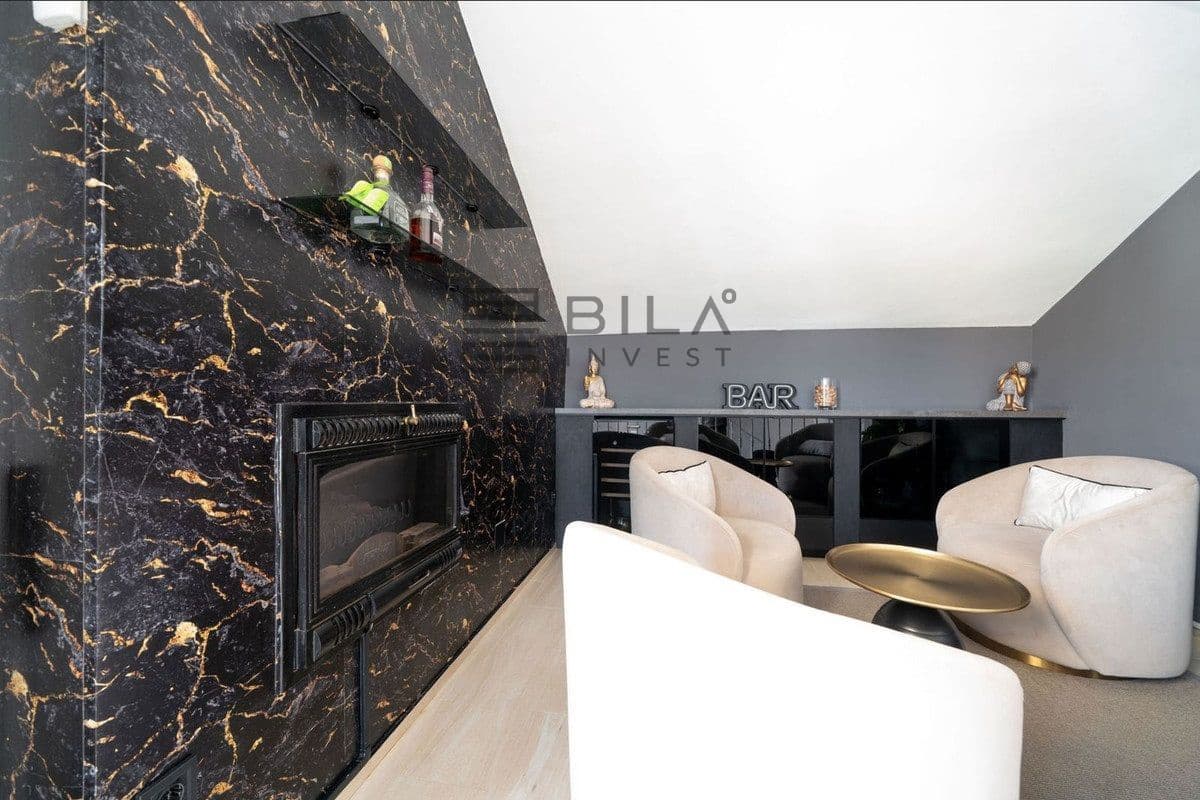 Ático de 3 habitaciones en Benalmadena Costa en venta con piscina - 629.000 € (Ref: 9816873)