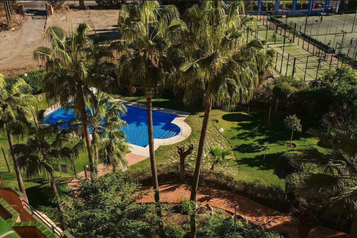 Ático de 3 habitaciones en Benalmadena Costa en venta con piscina - 629.000 € (Ref: 9816873)