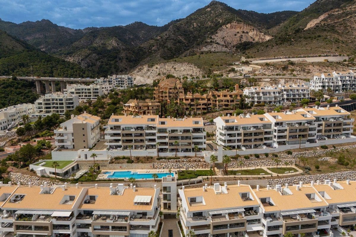 3 soveværelse Lejlighed til salg i Benalmadena med swimmingpool garage - € 630.000 (Ref: 9820914)