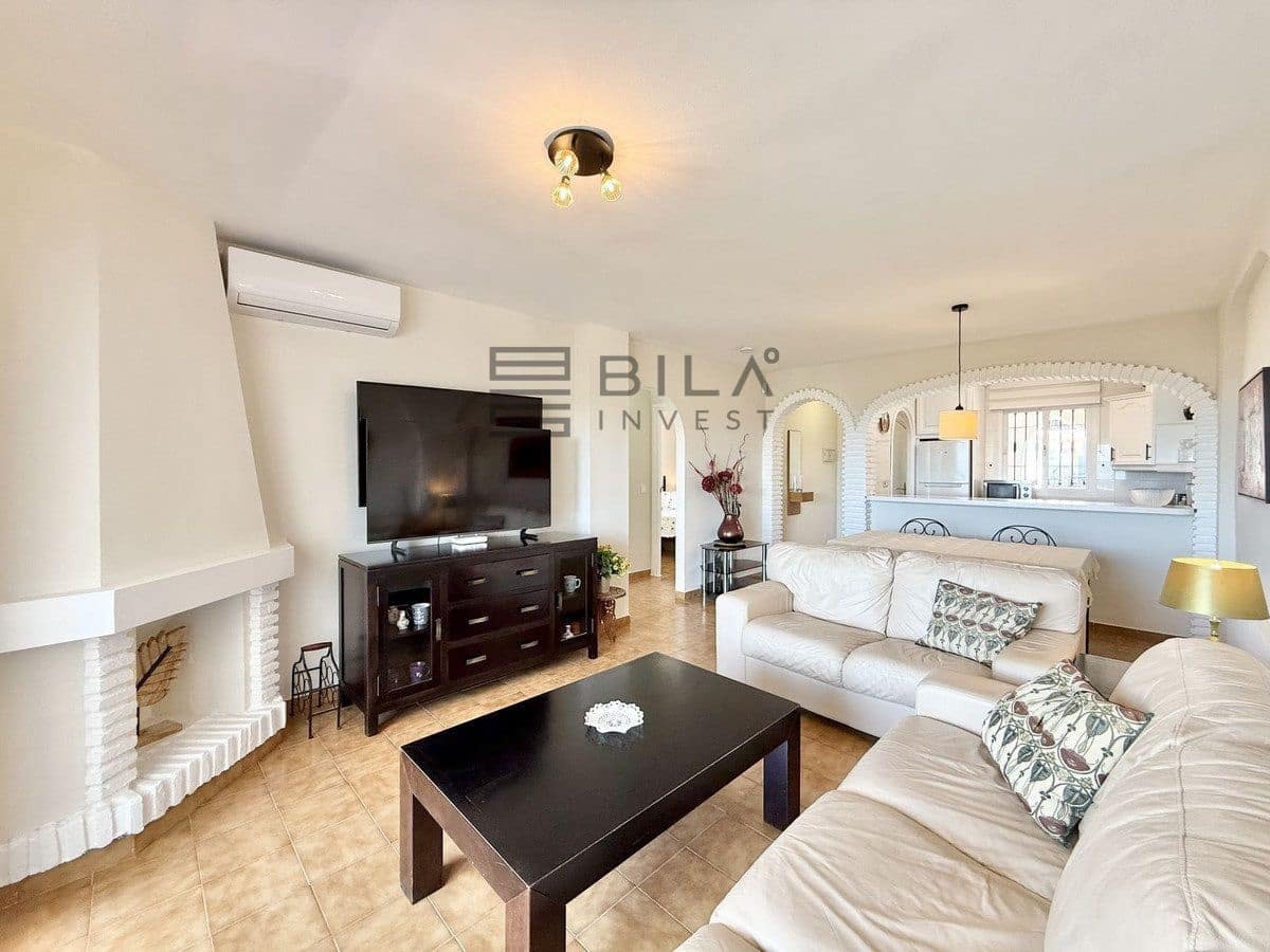 2 slaapkamer Flat te koop in Riviera del Sol met zwembad garage - € 359.000 (Ref: 9820915)