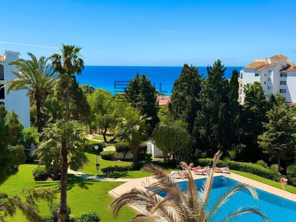 2 slaapkamer Flat te koop in Riviera del Sol met zwembad garage - € 359.000 (Ref: 9820915)