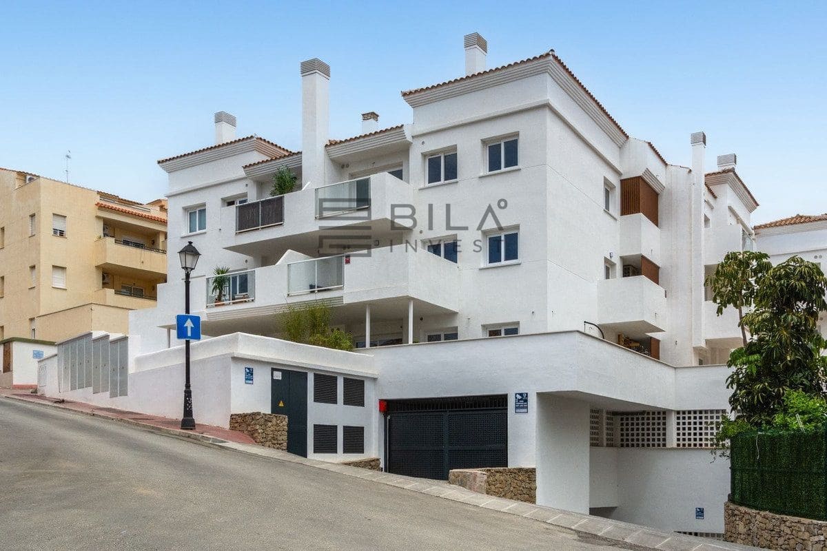 3 bedroom Flat for sale in Fuengirola with pool garage - € 450,000 (Ref: 9820916)
