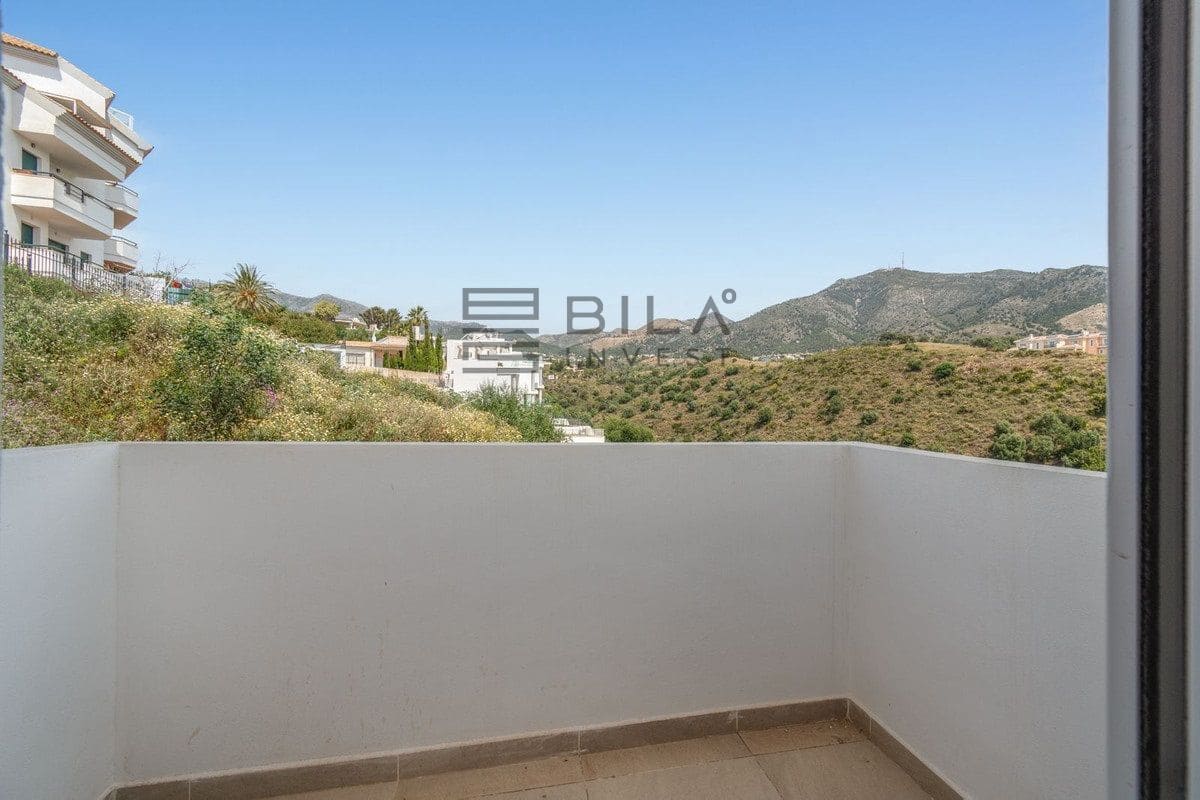 3 bedroom Flat for sale in Fuengirola with pool garage - € 450,000 (Ref: 9820916)