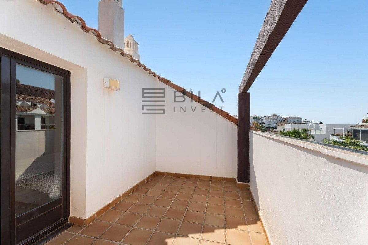 3 quarto Casa em Banda para venda em Riviera del Sol - 610 000 € (Ref: 9820917)