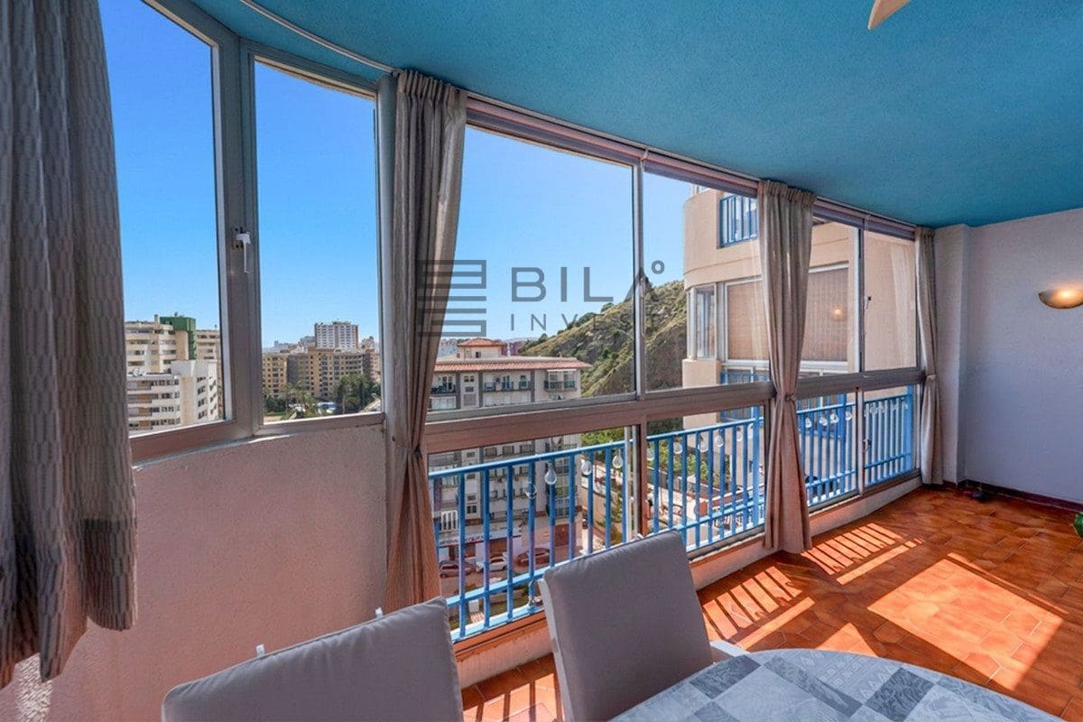 2 bedroom Flat for sale in Fuengirola with pool garage - € 429,000 (Ref: 9820919)