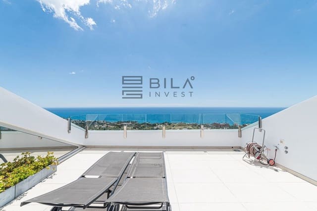 Ático de 3 habitaciones en La Capellania, Benalmádena en venta con piscina - 1.135.000 € (Ref: 9820921)