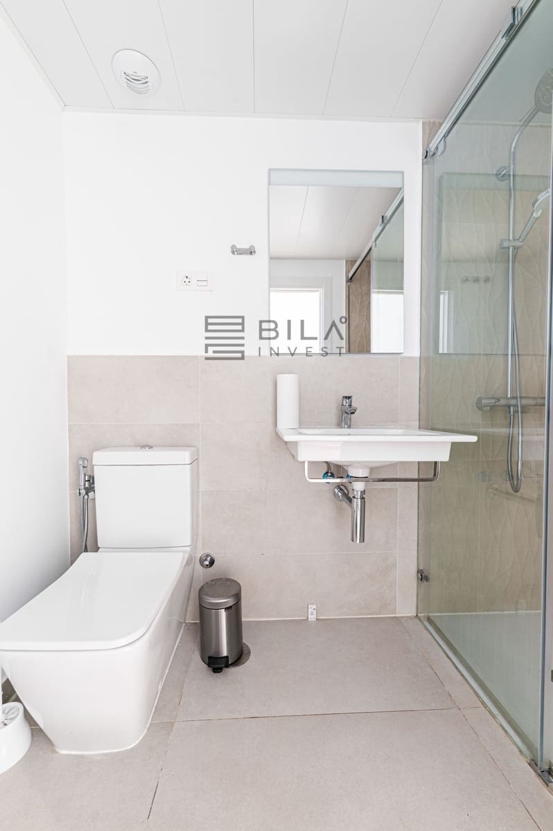 Ático de 3 habitaciones en La Capellania en venta con piscina - 1.135.000 € (Ref: 9820921)
