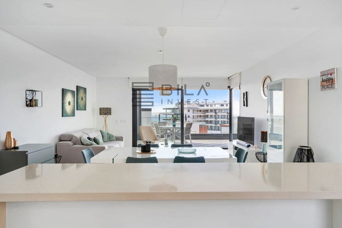 4 soveværelse Lejlighed til salg i Fuengirola med swimmingpool garage - € 719.000 (Ref: 9823805)