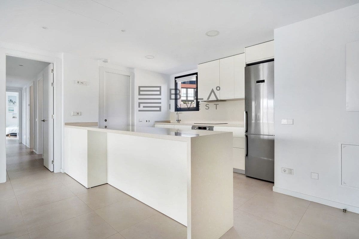 4 soveværelse Lejlighed til salg i Fuengirola med swimmingpool garage - € 719.000 (Ref: 9823805)