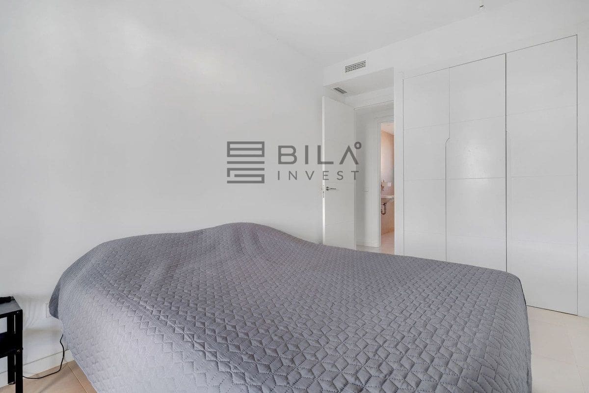 4 soveværelse Lejlighed til salg i Fuengirola med swimmingpool garage - € 719.000 (Ref: 9823805)