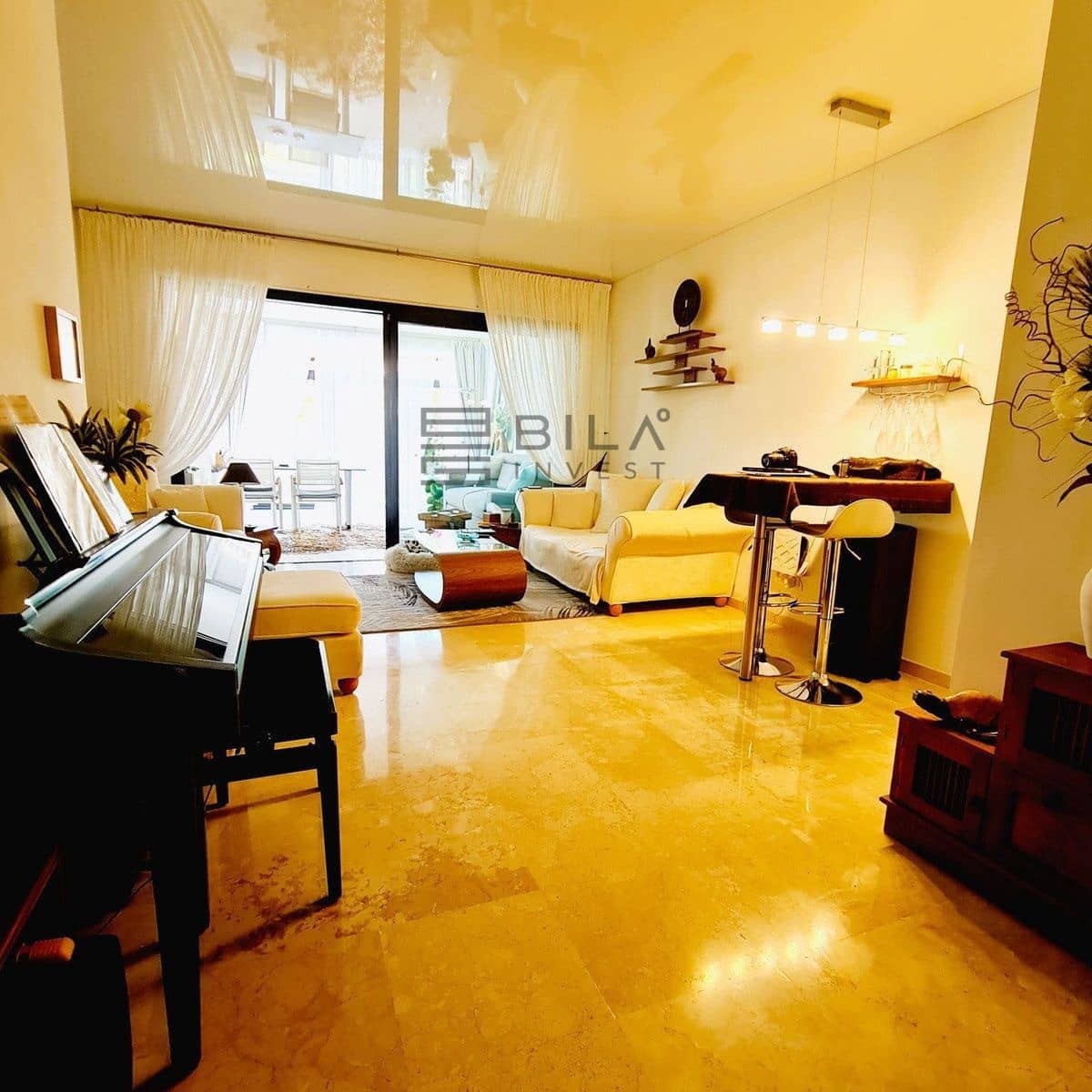 2 slaapkamer Flat te koop in Calahonda met zwembad garage - € 330.000 (Ref: 9823806)