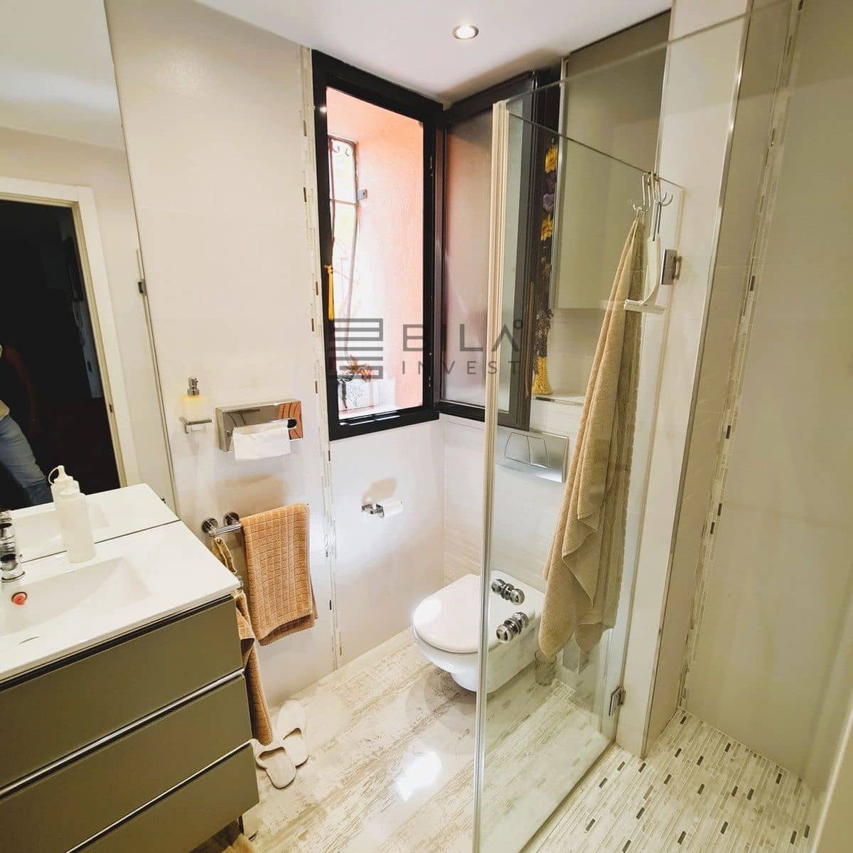 2 slaapkamer Flat te koop in Calahonda met zwembad garage - € 330.000 (Ref: 9823806)