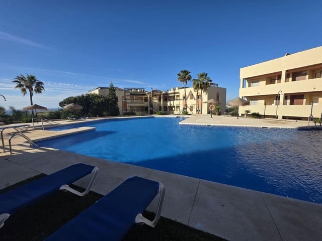 2 chambre Appartement à vendre à Riviera del Sol, Mijas avec piscine garage - 295 000 € (Ref: 9823809)