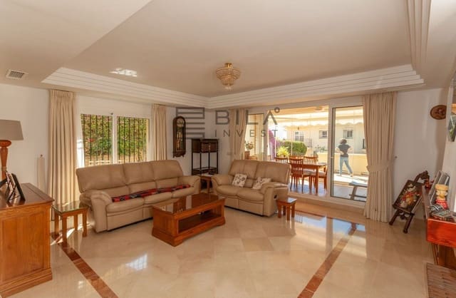 4 sovrum Hus till salu i Riviera del Sol, Mijas - 549 000 € (Ref: 9823811)