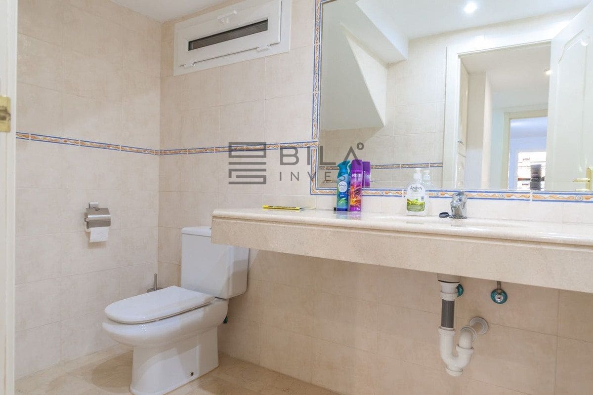 4 bedroom Townhouse for sale in Riviera del Sol - € 549,000 (Ref: 9823811)