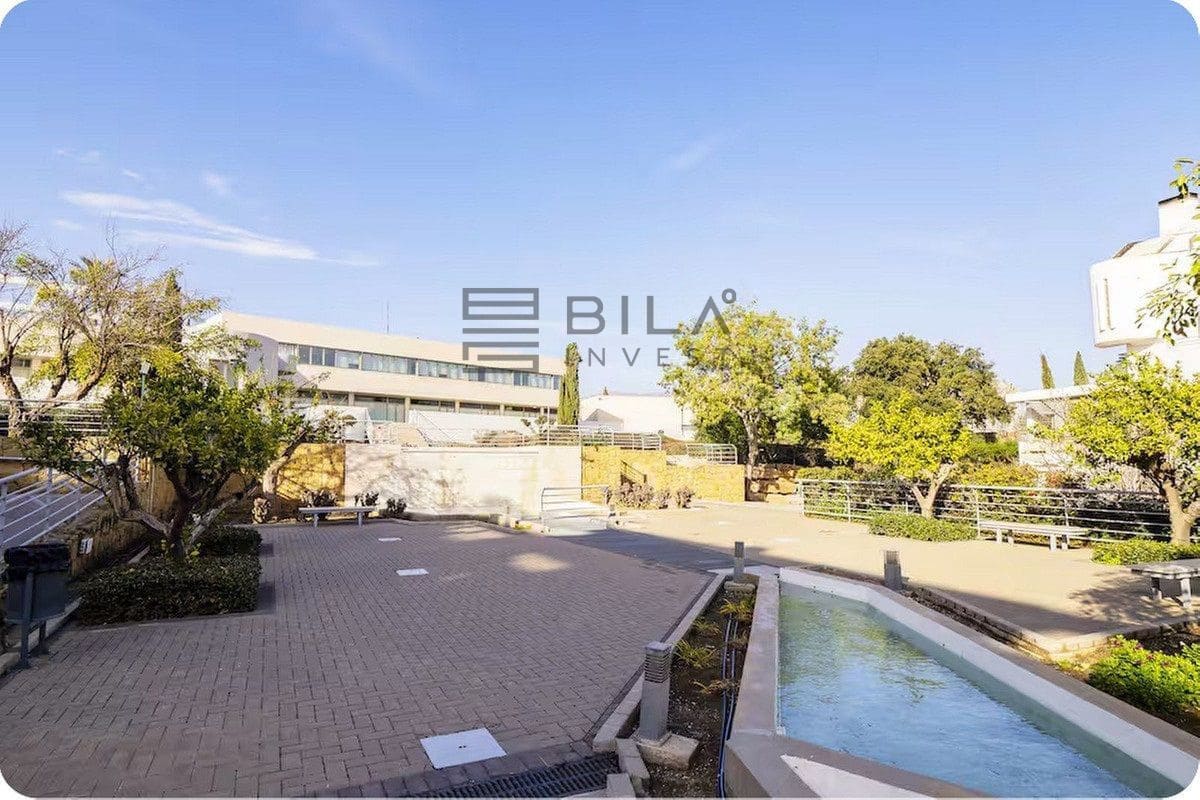 2 bedroom Flat for sale in La Cala de Mijas with pool garage - € 319,000 (Ref: 9823812)