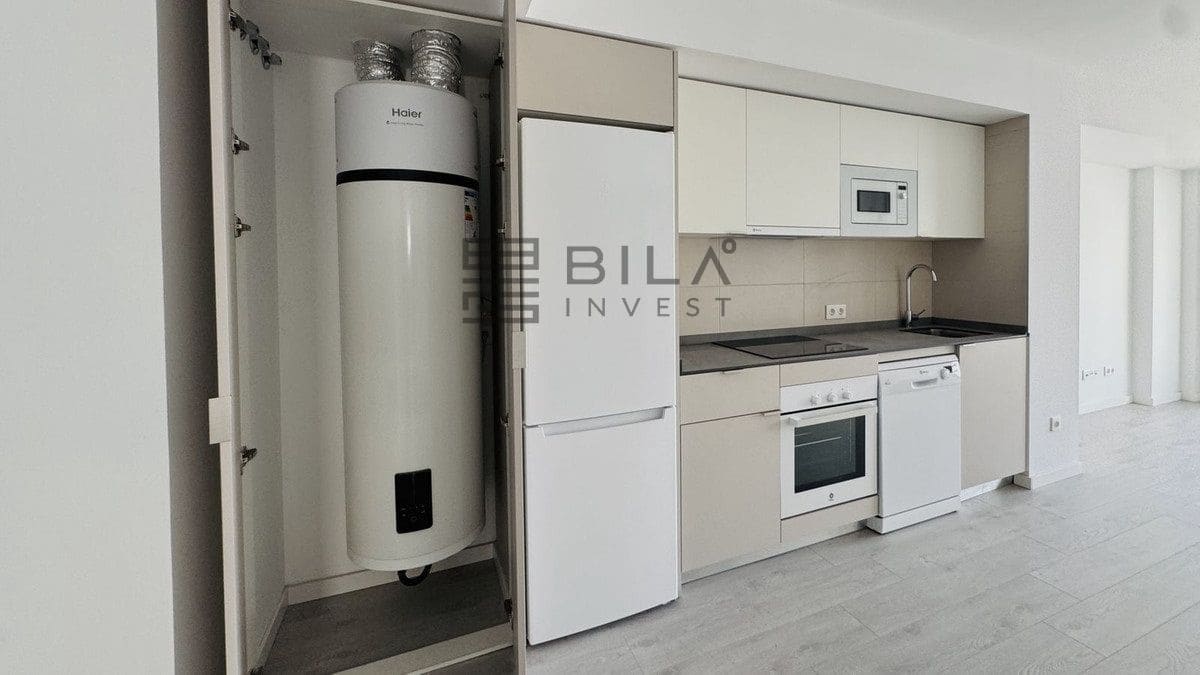 3 bedroom Flat for sale in Fuengirola with pool garage - € 380,000 (Ref: 9823813)