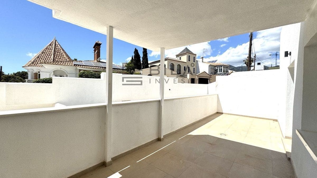 3 bedroom Flat for sale in Fuengirola with pool garage - € 380,000 (Ref: 9823813)
