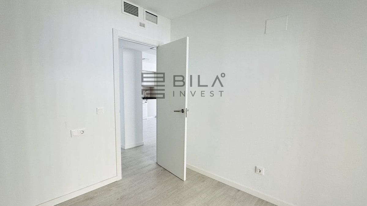 3 bedroom Flat for sale in Fuengirola with pool garage - € 380,000 (Ref: 9823813)