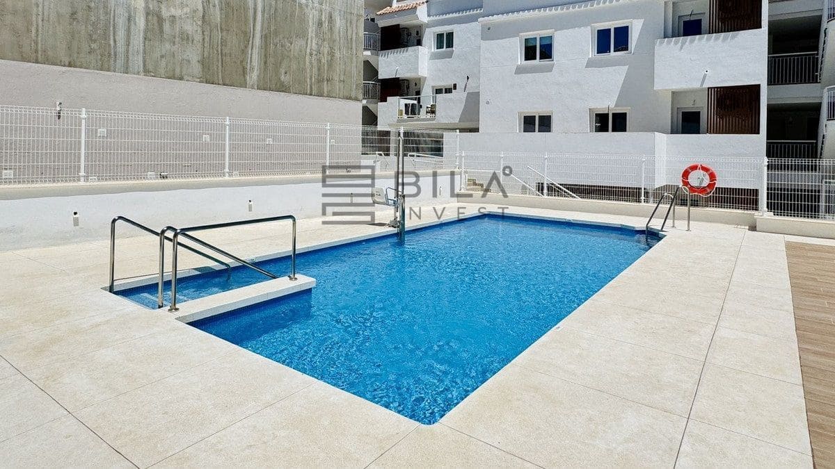 3 bedroom Flat for sale in Fuengirola with pool garage - € 380,000 (Ref: 9823813)