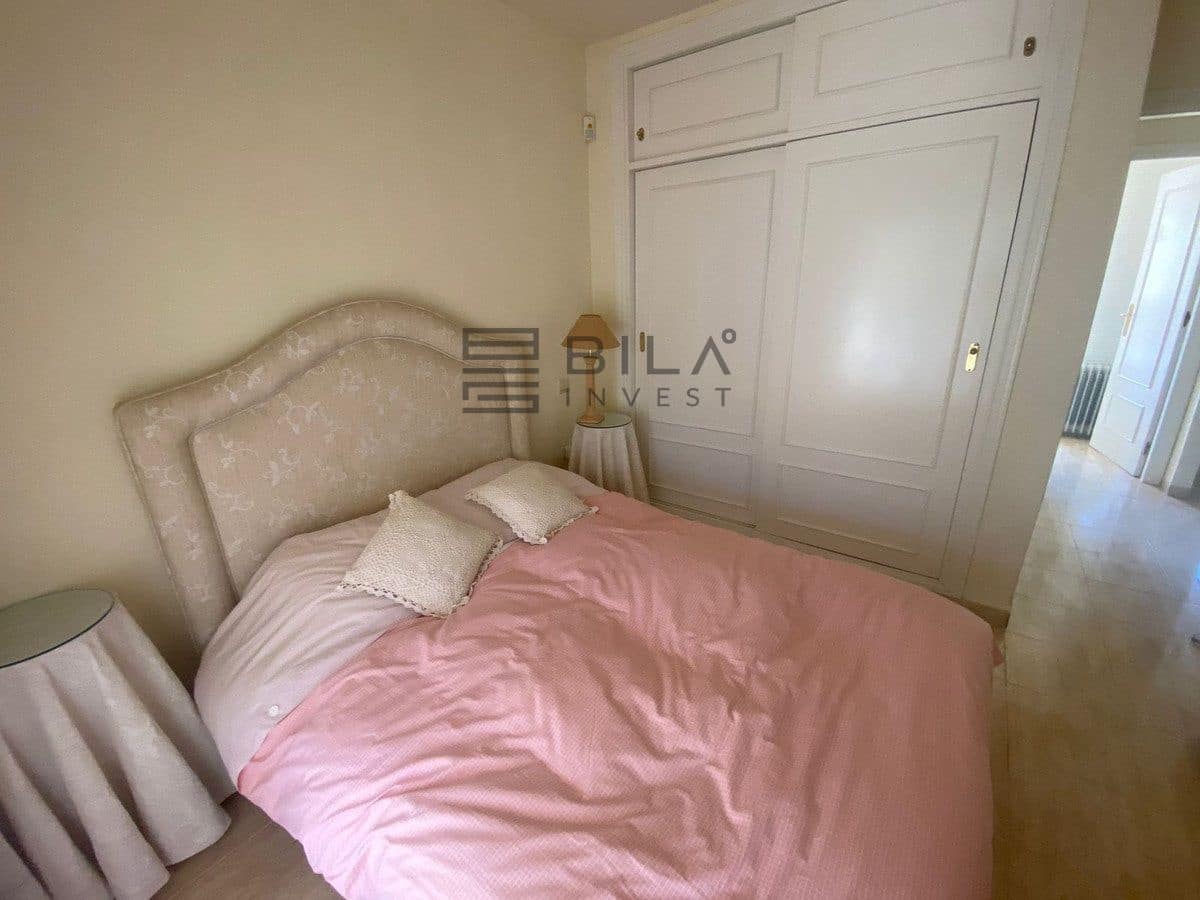 2 slaapkamer Flat te koop in Calahonda met zwembad - € 305.000 (Ref: 9823954)