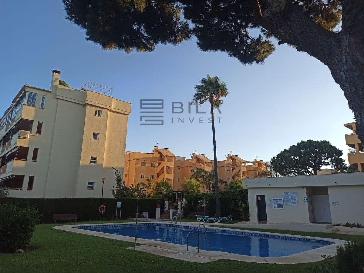 2 slaapkamer Flat te koop in Calahonda met zwembad - € 305.000 (Ref: 9823954)