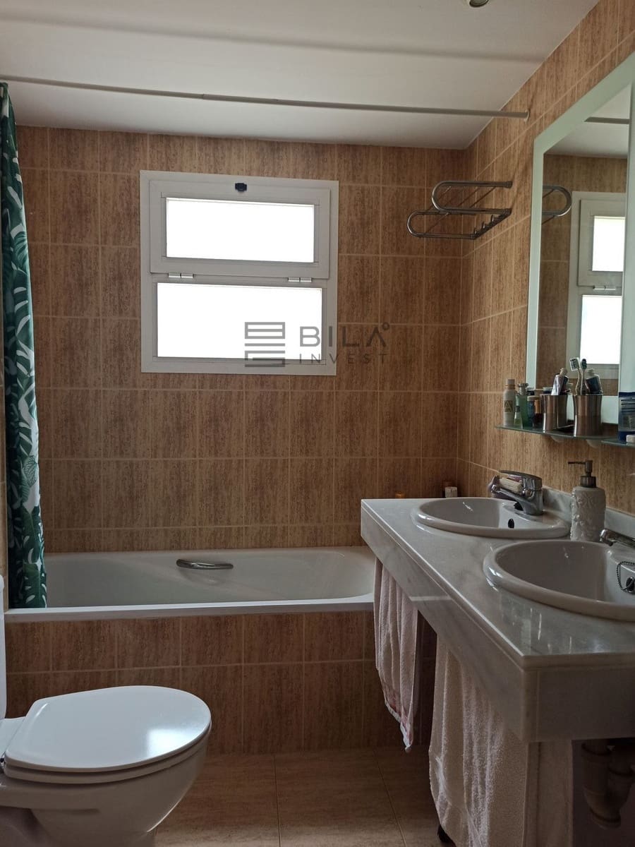 2 slaapkamer Flat te koop in Calahonda met zwembad - € 305.000 (Ref: 9823954)