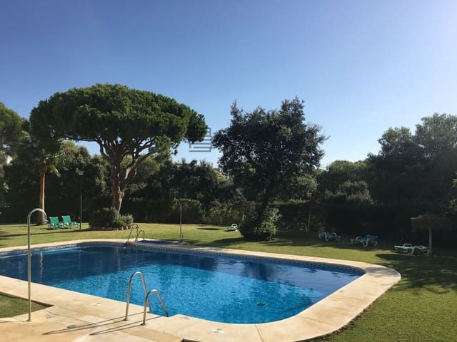 2 slaapkamer Flat te koop in Calahonda, Mijas met zwembad - € 305.000 (Ref: 9823954)