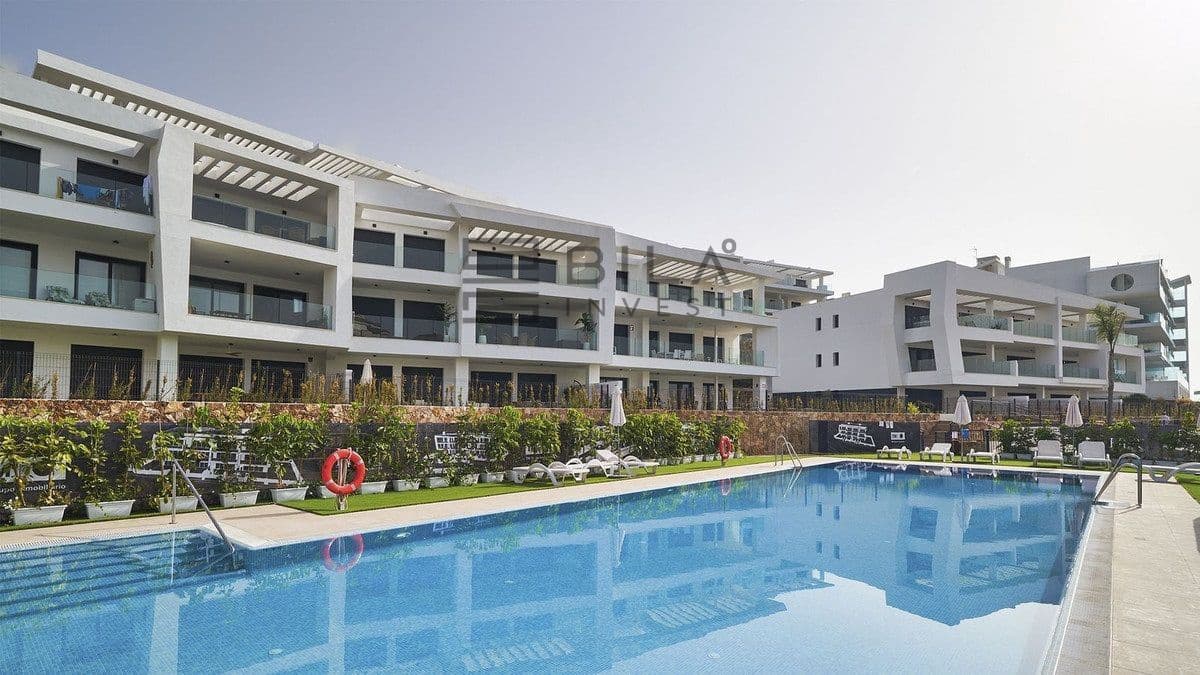 2 slaapkamer Penthouse te koop in Fuengirola met zwembad - € 675.000 (Ref: 9823956)