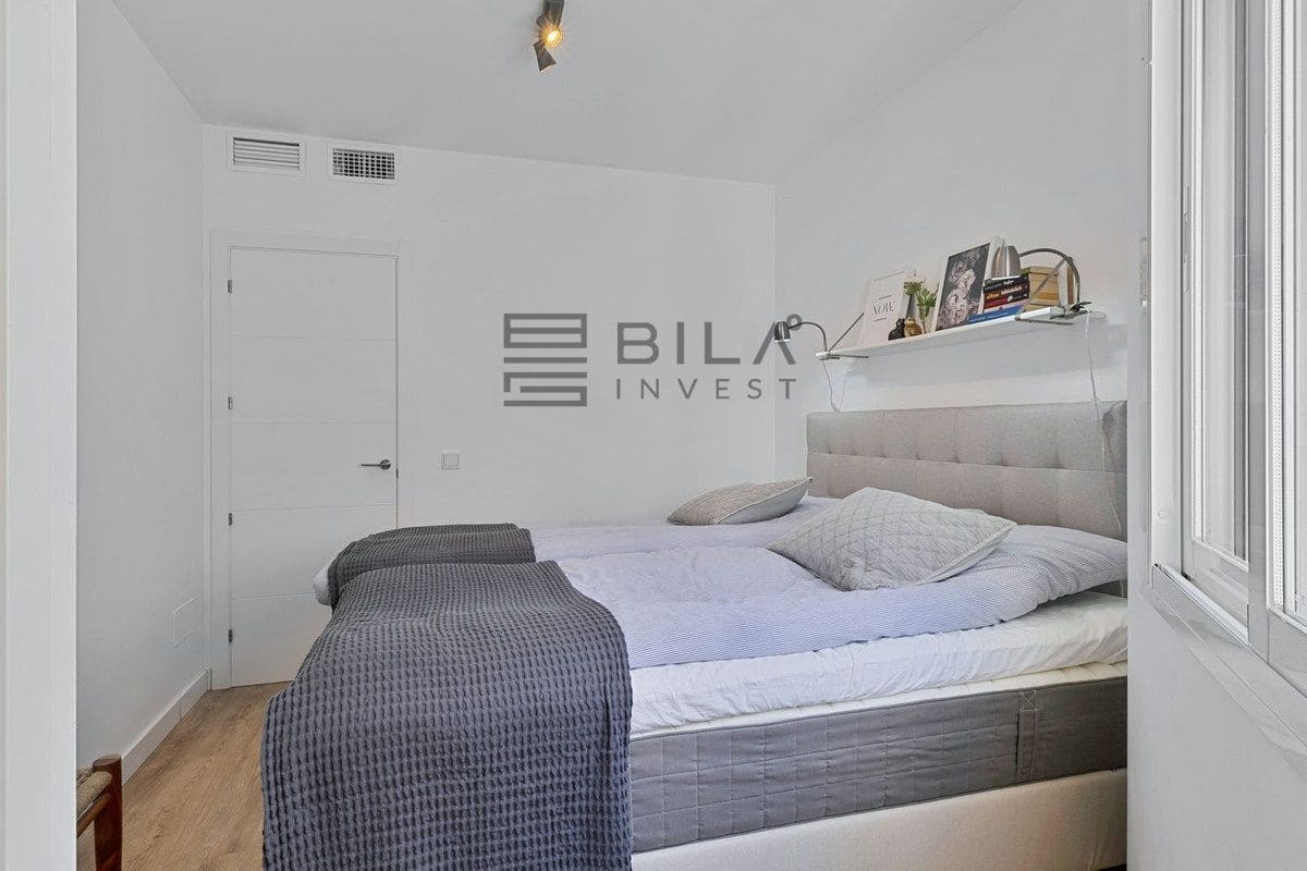 1 slaapkamer Penthouse te koop in Fuengirola - € 275.000 (Ref: 9823957)