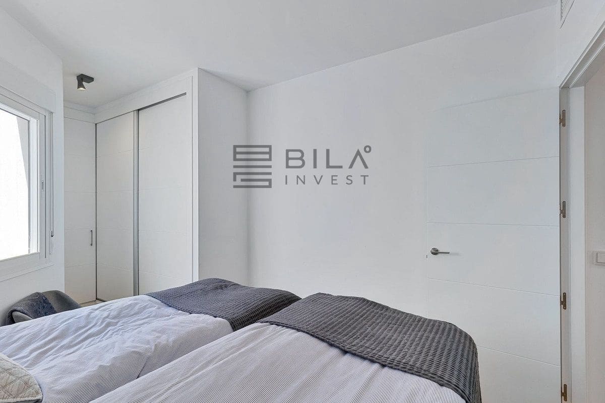 1 slaapkamer Penthouse te koop in Fuengirola - € 275.000 (Ref: 9823957)